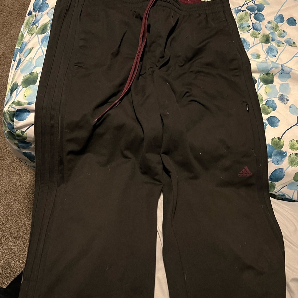 XL Adidas wind pants, black w/ burgundy stripes. Barely worn, perfect condition!